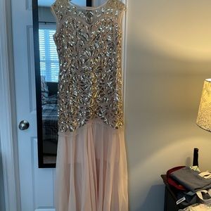 Long sequined ivory dress